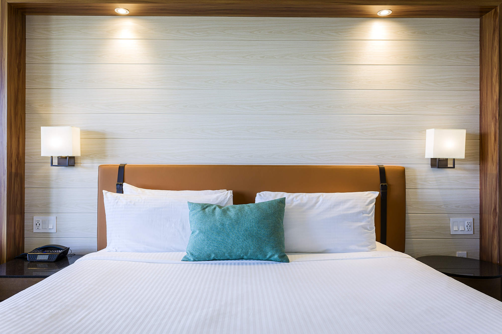 MB_Room_SignatureOceanView_king